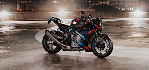 BMW M 1000 R side