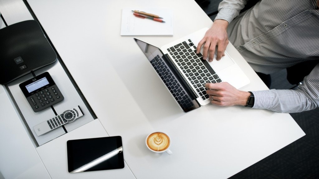 Small goals are more tangible. Creating strategies to achieve small goals is easier. However, with small goals, we frequently have to create new goals, which reintroduce uncertainty of the objective.