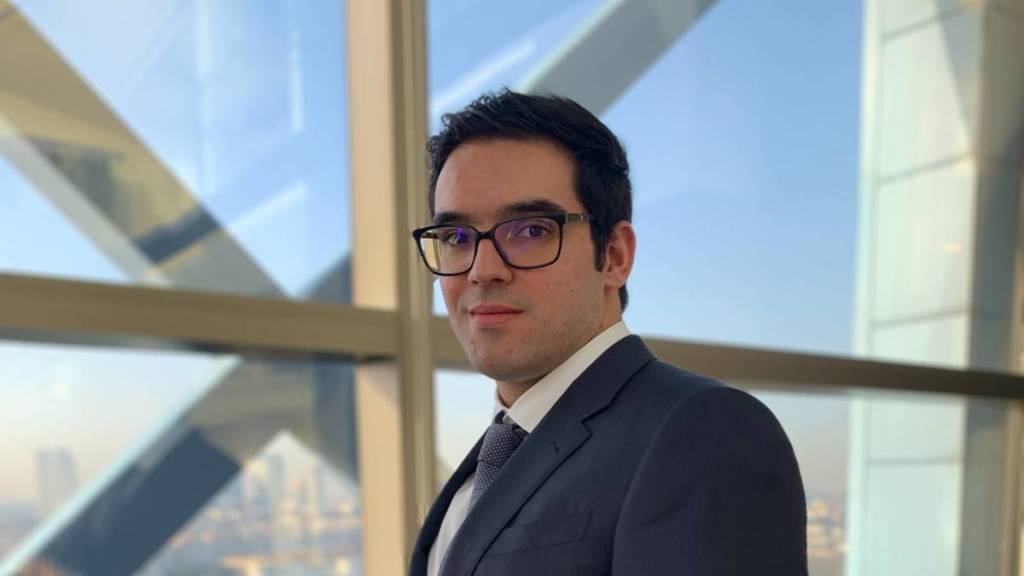 Carlo Santos, Carlo Santos on economy, India economy, net worth