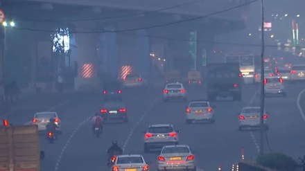 Delhi air quality remains 'very poor' despite 15-point winter action plan in place Delhi air quality remains 'very poor' despite 15-point winter action plan in place