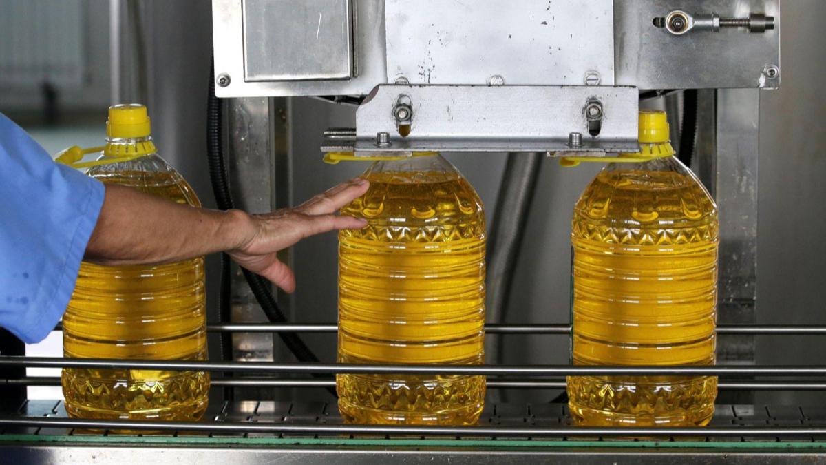 edible oil, import, FMCG, trade, economy news edible oil, import, FMCG, trade, economy news