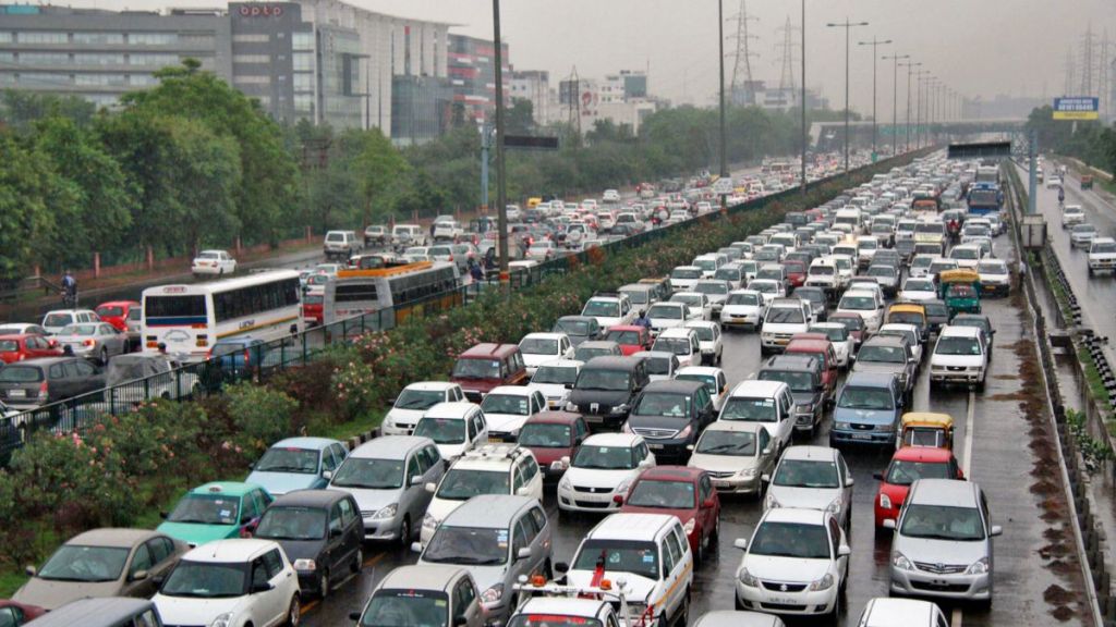 Delhi traffic police, traffic advisory, delhi police, meri mati mera desh, meri mati mera desh amrit kalash yatra, amrit kalash yatra, sardar vallabhbhai patel, delhi traffic