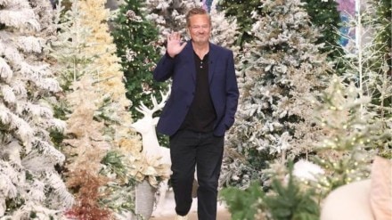 Matthew perry, matthew perry death, matthew perry died, matthew perry friends, friends, friends show, nbc show, comedy series, matthew perry death investigation, matthew perry death report