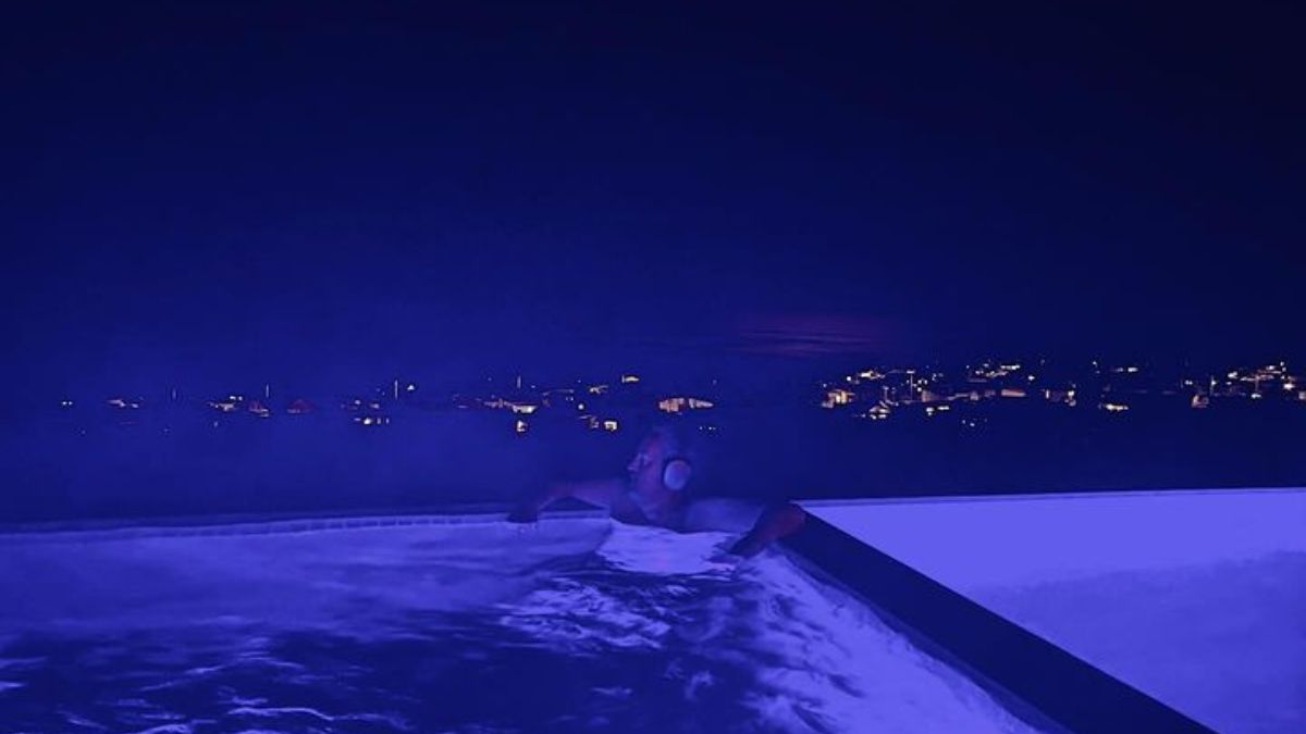 Matthew perry, matthew perry death, matthew perry friends, friends, charlie puth, charlie puth concert, australia, melbourne, see you again, i’ll be there for you, friends theme song