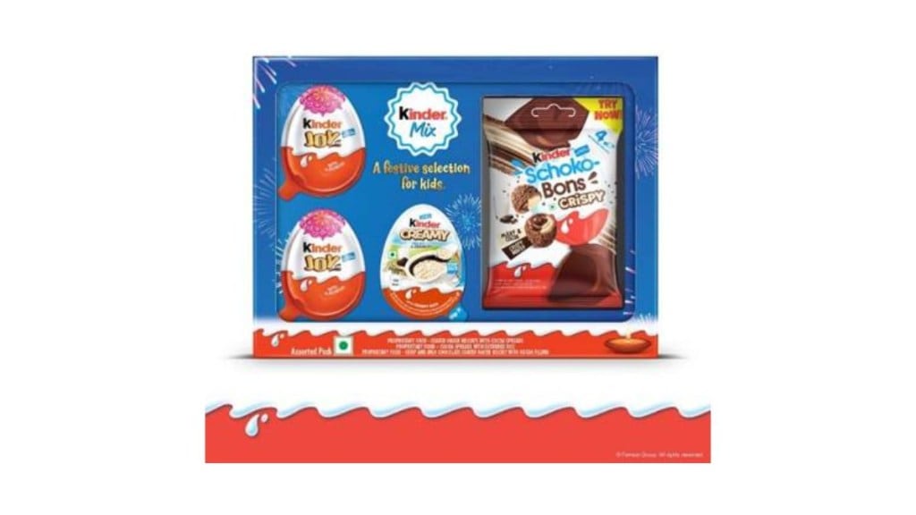 The Kinder Mix assortment pack includes two Kinder Joys, one Kinder Creamy, and one Kinder Schoko-Bons Crispy The Kinder Mix assortment pack includes two Kinder Joys, one Kinder Creamy, and one Kinder Schoko-Bons Crispy