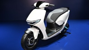 Honda SC e electric scooter