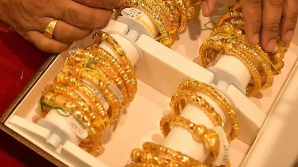 ipo,india,joyalukkas,investment,new showrooms, industry news