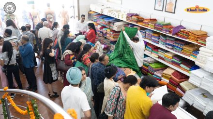 Narendra modi, Khadi, Gandhi Jayanti, Khadi sales data, Gandhi Jayanti sales of Khadi, Khadi India, kvic, Msme ministry, Narayan rane, Manoj kumar,