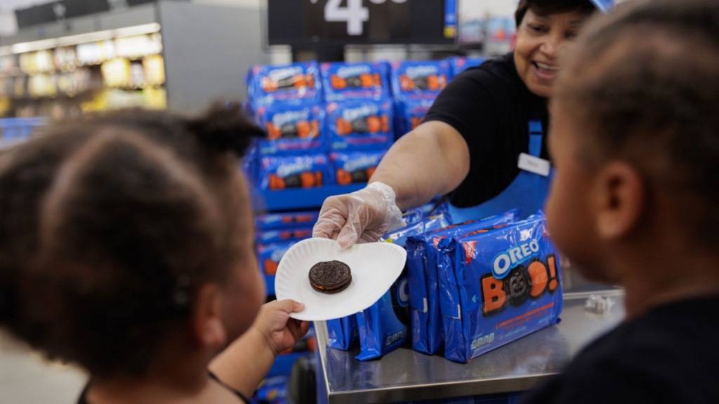 Sampling appeals to online upstarts and conglomerates alike