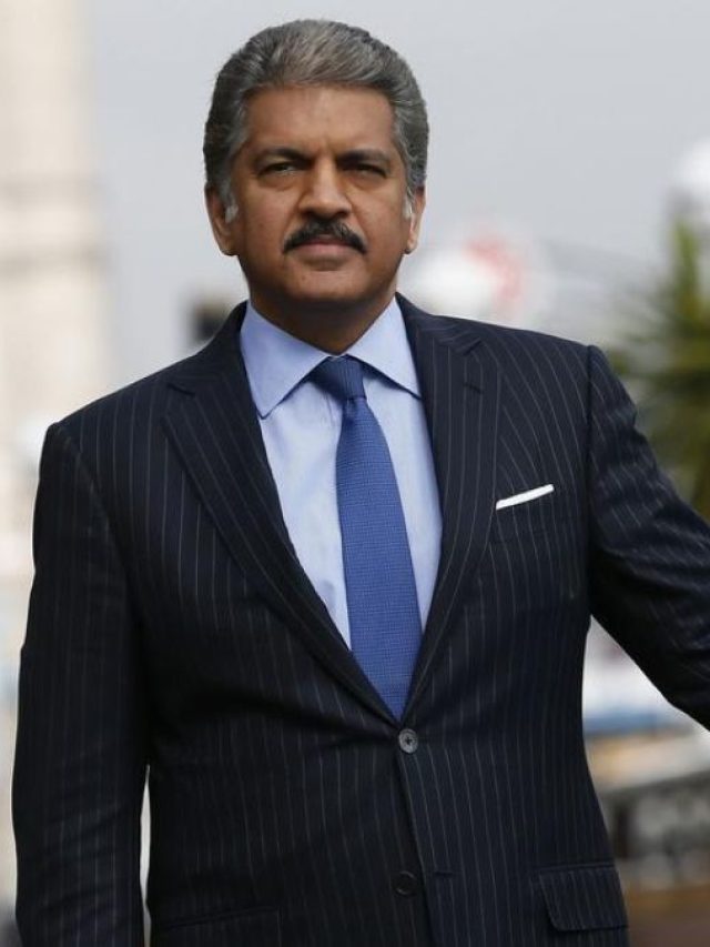 Anand Mahindra is proud to use "this Made-in-India" phone, will switch to Pixel 8 when Google starts local assembly in 2024