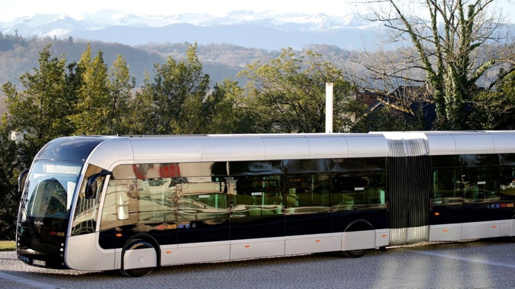 Middle East hydrogen train