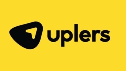 The two learning and development courses offered by Uplers are Cross-Cultural Communication Skills and Remote Readiness.