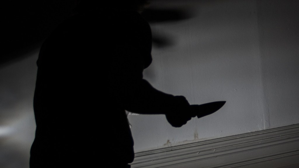 knife attack, knife attack pixabay