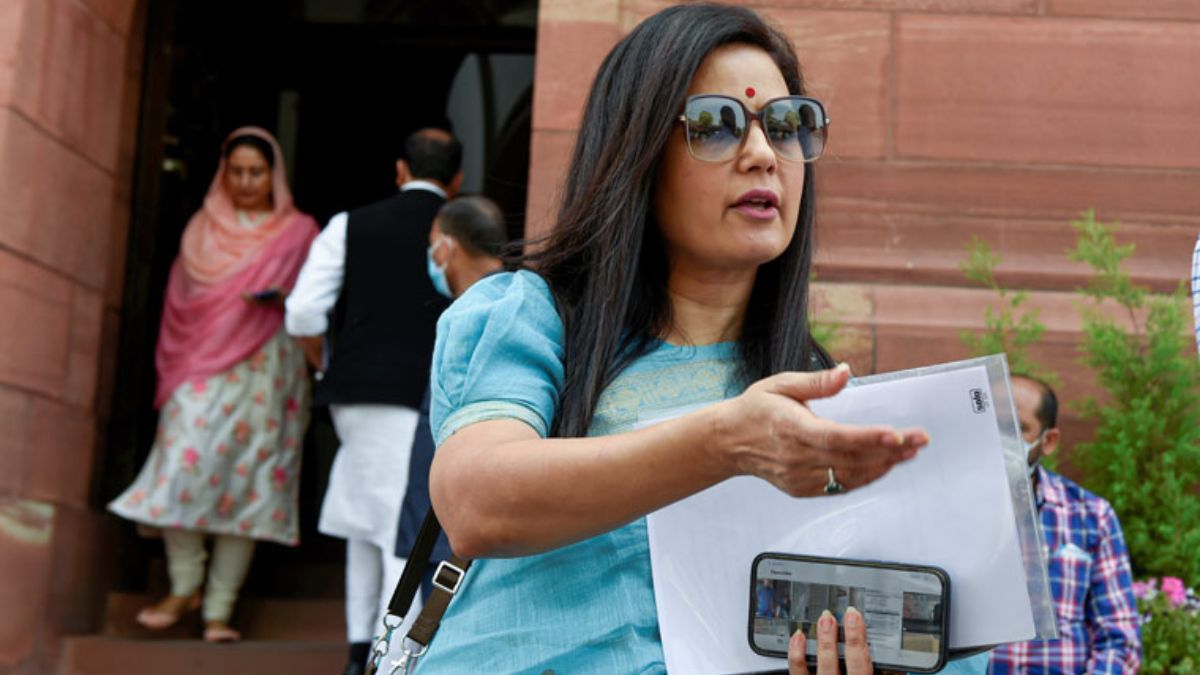 mahua moitra