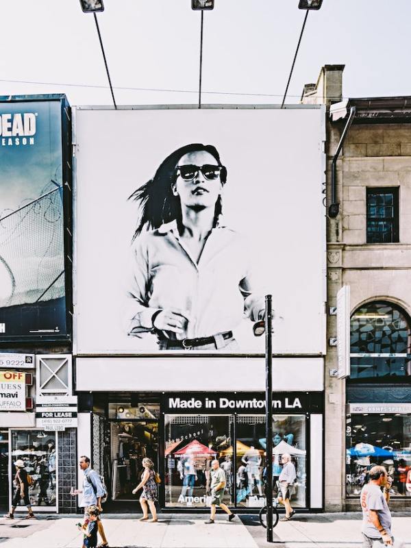 pexels-scott-webb-1029597