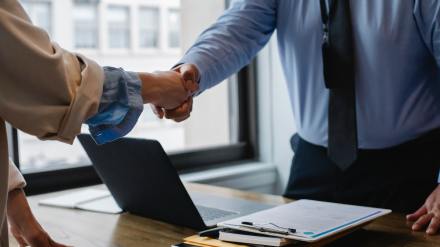 India-UK FTA, India-UK trade figures, India-UK relations, UK business survey, Grand Thornton, CII, Grand Thornton report, UK investment in india, british investments in India, Indian business in UK, British brands in India, trade relations, India
