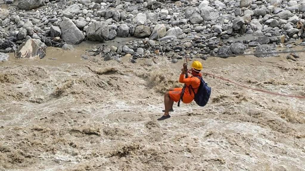 Indian air force, sikkim, sikkim rescue, IAF, air force rescue, flash flood Sikkim, flash flood Sikkim rescue