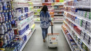 Holi, local business, economic impact, sales, sectoral growth, consumer spending