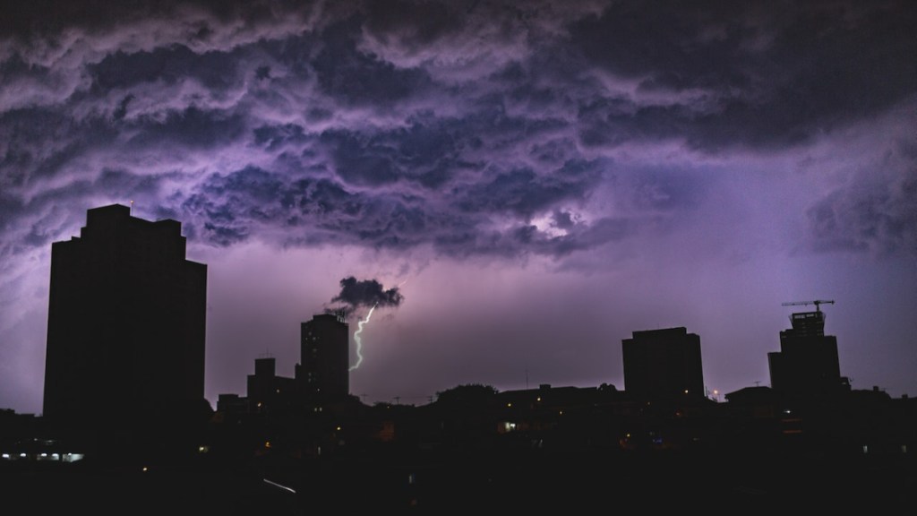 Cyclone tej, Cyclone tej news, cyclone tej latest news, cyclone news, cyclone in India, cyclone in arabian sea, weather news, mumbai cyclone Cyclone tej, Cyclone tej news, cyclone tej latest news, cyclone news, cyclone in India, cyclone in arabian sea, weather news, mumbai cyclone