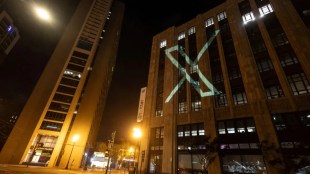 US District Judge William Shubb disagreed with X Corp.’s argument that the California law interferes with the company’s content screening process in violation of the Constitution