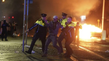dublin crash, dublin accident, Violent clashes break out in Dublin, ireland crash,