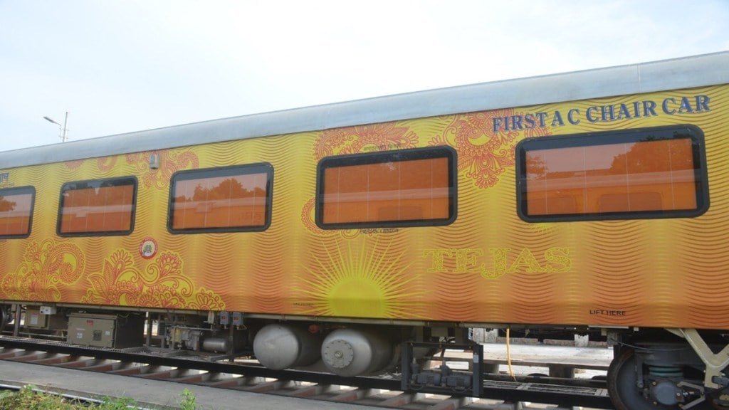 Tejas Express, Tejas Express train, indian railways, diwali 2023 trains, indian railways tejas express train, lucknow-new delhi Tejas Express, Lucknow-New Delhi-Lucknow IRCTC Tejas Express, stoppages of Lucknow-New Delhi-Lucknow IRCTC Tejas Express, fare of Lucknow-New Delhi-Lucknow IRCTC Tejas Express, booking of Lucknow-New Delhi-Lucknow IRCTC Tejas Express, launch of Lucknow-New Delhi-Lucknow IRCTC Tejas Express,