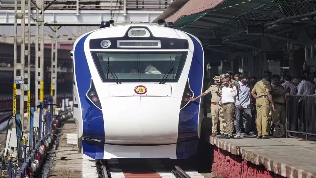 Vande Bharat Express, maharastra Vande Bharat Express, csmt-solapur Vande Bharat Express, Vande Bharat Express between mumbai csmt and solapur, Passenger occupancy of CSMT-Solapur-CSMT Vande Bharat Express,