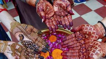 Karwa Chauth 2023, Karwa Chauth 2023 Moonrise time, Karwa Chauth 2023 live, Karwa Chauth 2023 moon rise today, Karwa Chauth 2023 moon rise, Karwa Chauth 2023 puja muhurat, Karwa Chauth Moon Timing 2023