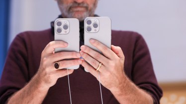 iPhone modem apple qualcomm