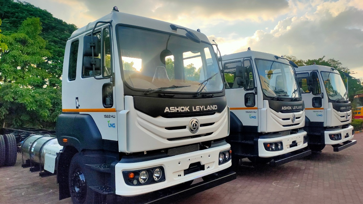 Ashok Leyland AVTR LNG
