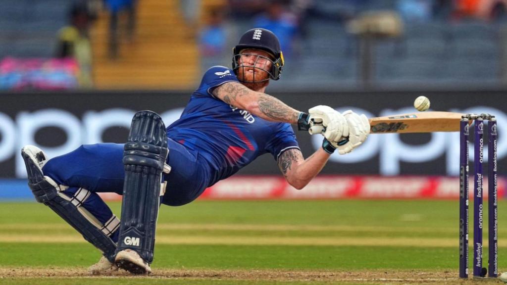 Chasing a challenging target of 340, the Netherlands faced early setbacks, losing their first two wickets within the first six overs. (Image/PTI)