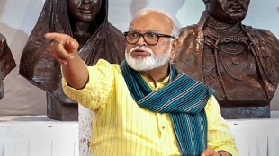 Man raises slogans near Chhagan Bhujbal's vehicle, warns against opposing Maratha quota agitation