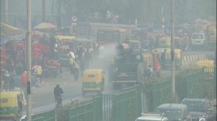 Delhi air quality drops again to 'very poor' category after a day's respite, AQI at 310
