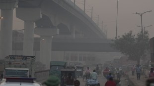Delhi air quality improves slightly but still in 'very poor' category, AQI at 394