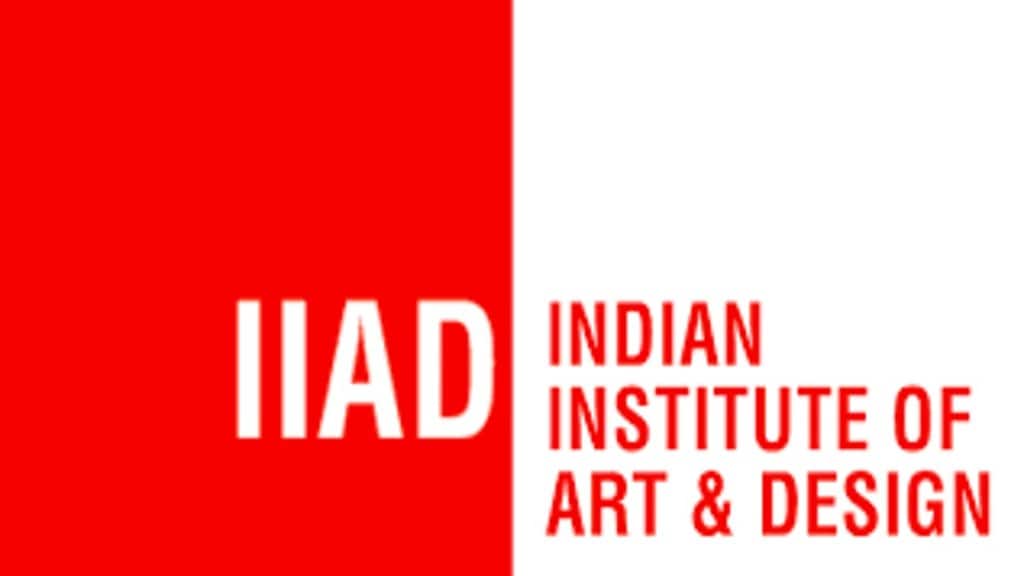 The institute claims to provide a range of courses at both the undergraduate and postgraduate levels.