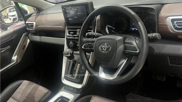 Innova Hycross GX Limited edition interior