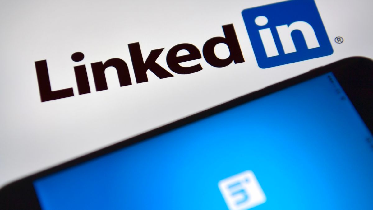 LinkedIn brings AI job coach for its Premium subscribers, to help in job hunting: here’s how this works LinkedIn brings AI job coach for its Premium subscribers, to help in job hunting: here’s how this works