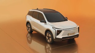 Mahindra XUV.e8