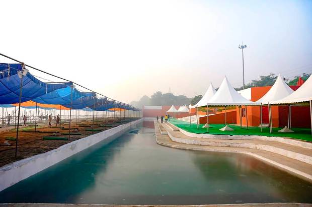 Preparations underway at the ITO ghat ahead of the 'Chhath Puja' festival, in New Delhi. (PTI Photo)