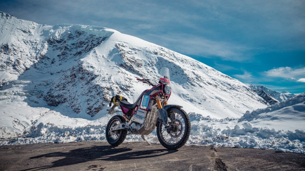 Royal Enfield Himalayan electric (1)