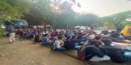 Pune: Three injured as BJP protest over objectionable PM Modi graffiti at SPPU campus turns violent
