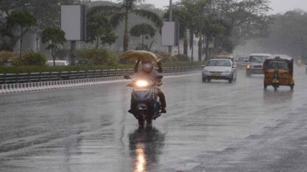 Tamil Nadu rains: Schools, colleges shut as heavy showers lash Chennai, Orange alert issued in several districts