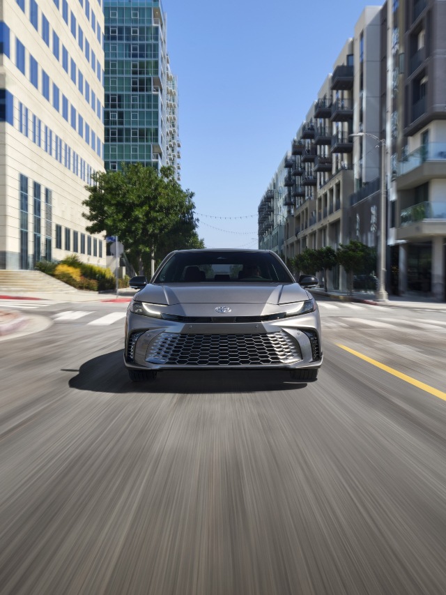 Toyota-Camry webstory