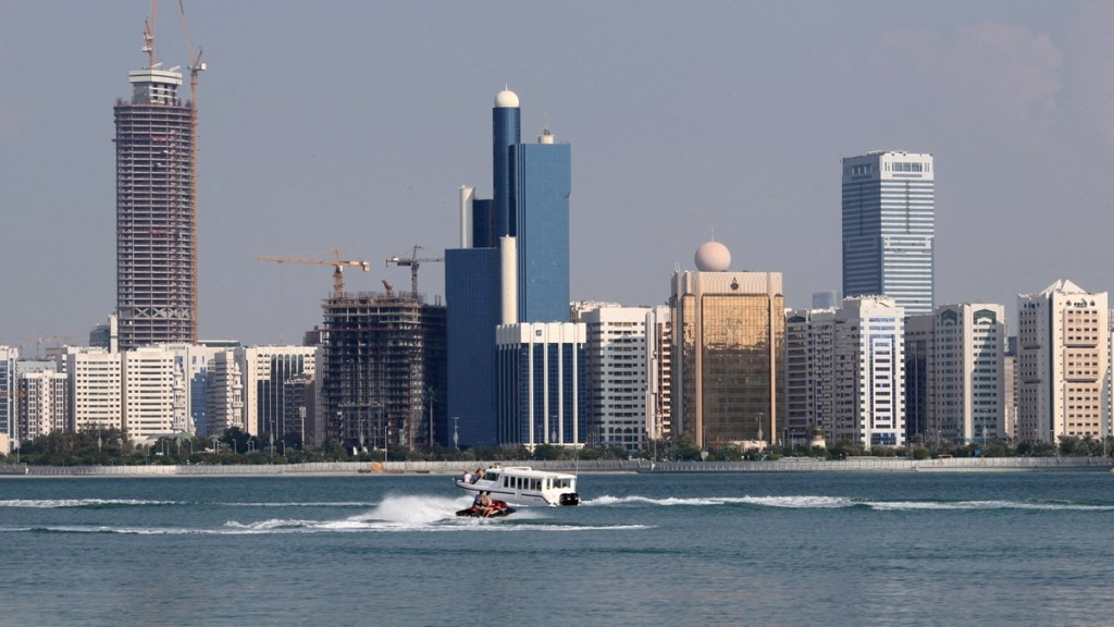 UAE Golden Visa, Eligibility, investment conditions, foreign investors