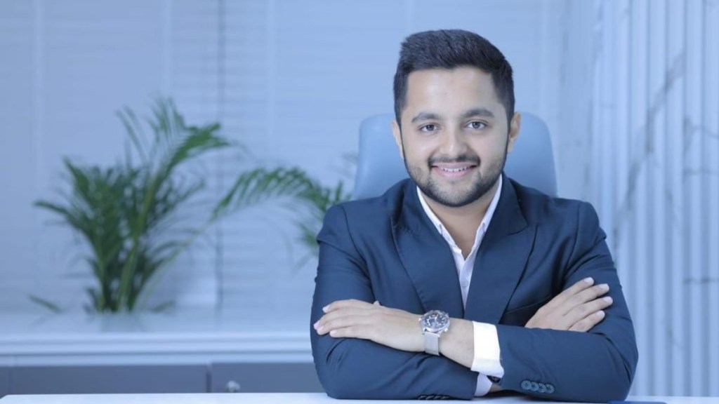 Consultants are expected to collaborate closely with AI specialists