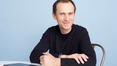 A strategy in the digital age is considered adopting an omnichannel approach to customer communication