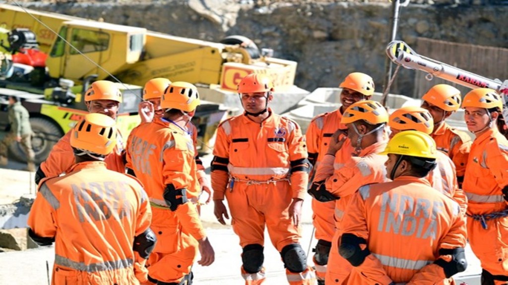 Uttarkashi tunnel collapse: Rescue operations to be completed by end of day, says NDRF chief