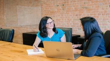 best conversation, professional discussions, how to talk, talking skills lifestyle