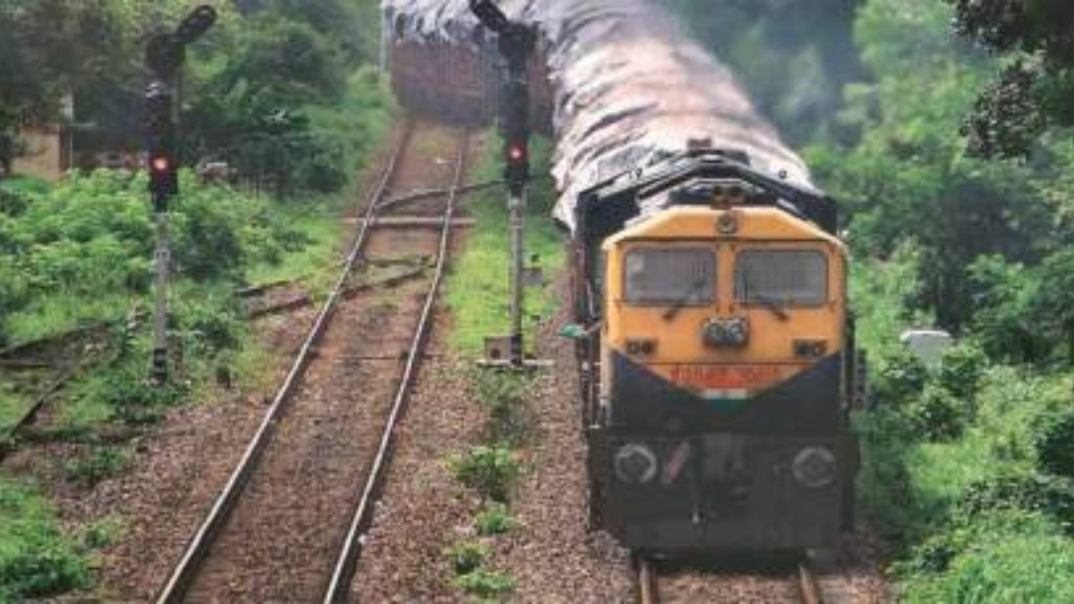South Western Railway gross revenue, South Western Railway , South Western Railway news, South Western Railway revenue, Indian Railways South Western Railway gross revenue, South Western Railway , South Western Railway news, South Western Railway revenue, Indian Railways