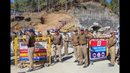 Char Dham Project, Char Dham Project news, Uttarkashi's Silkyara Tunnel, Uttarkashi's Silkyara Tunnel collapse, Uttarkashi's Silkyara Tunnel updates, why did Uttarkashi tunnel collapse, Uttarkashi Tunnel collapse, Uttarkashi Tunnel collapse evacuation, Uttarkashi Tunnel rescue efforts, Char Dham Project, Char Dham Project news, Uttarkashi's Silkyara Tunnel, Uttarkashi's Silkyara Tunnel collapse, Uttarkashi's Silkyara Tunnel updates, why did Uttarkashi tunnel collapse, Uttarkashi Tunnel collapse, Uttarkashi Tunnel collapse evacuation, Uttarkashi Tunnel rescue efforts,